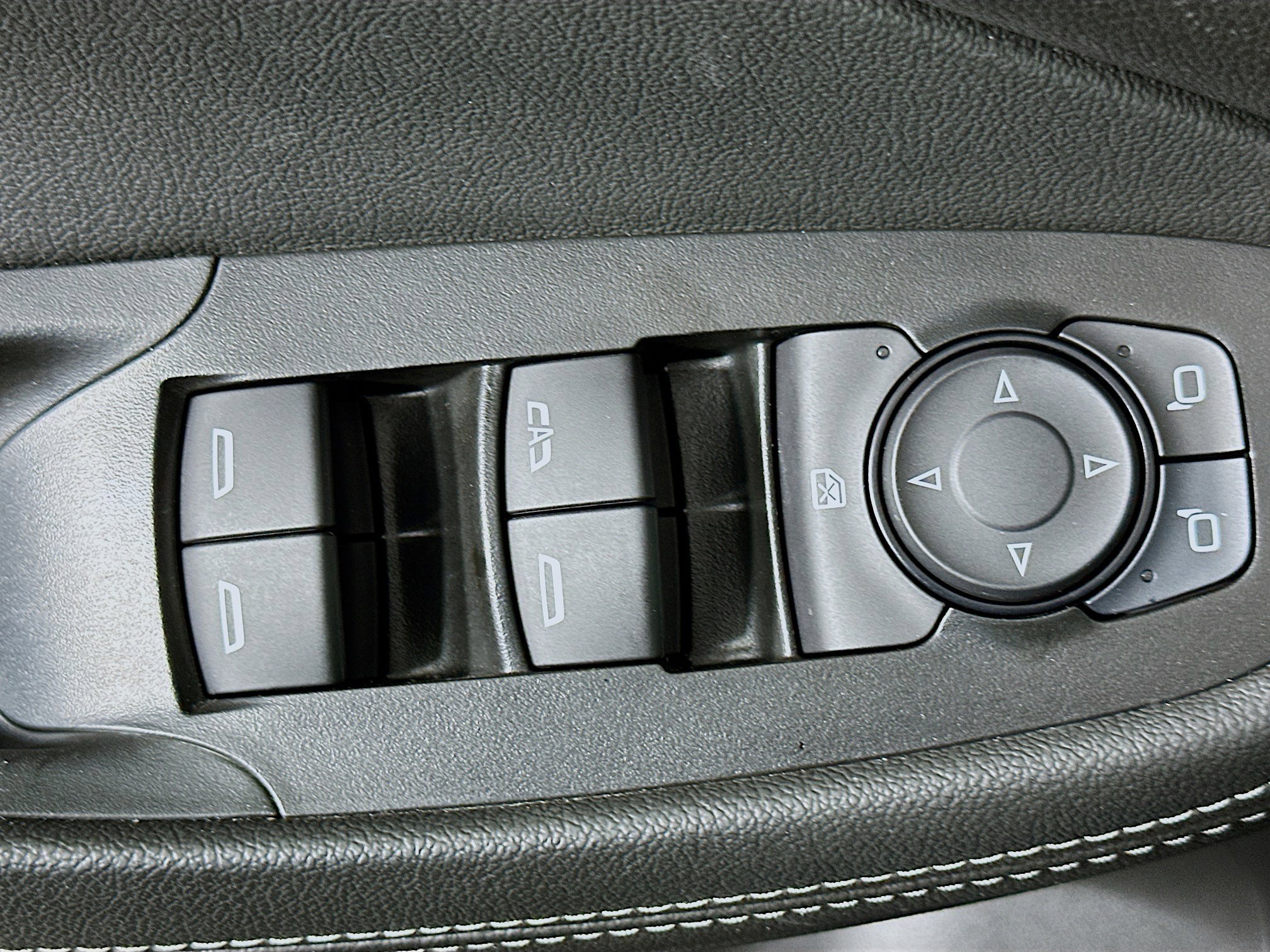 Used 2025 Buick Encore GX Preferred image 15