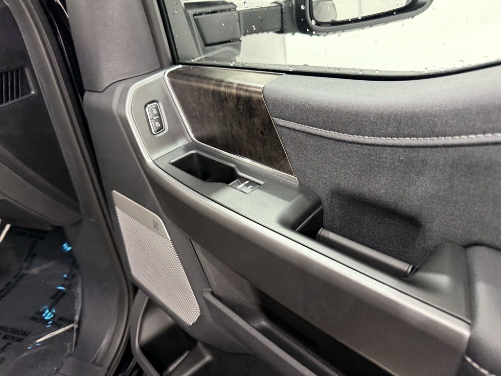 New 2026 Ford F350 4x4 Crew Cab Super Duty image 21