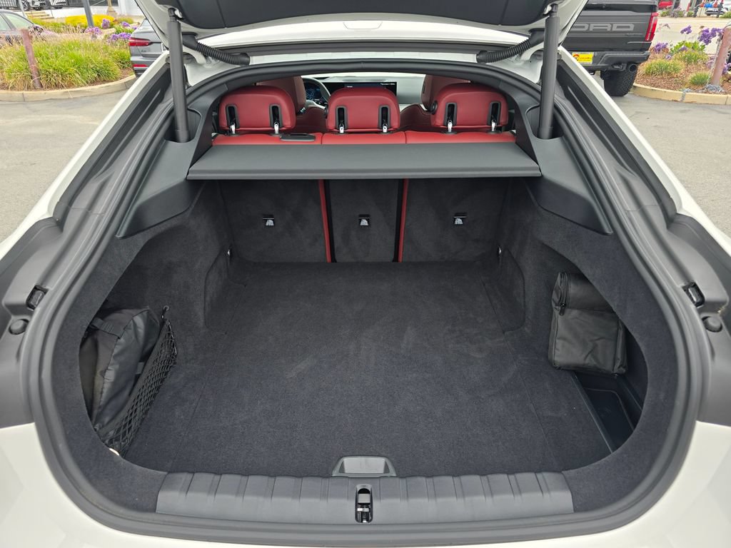 Used 2025 BMW i4 eDrive40 w/ Premium Package RWD image 15