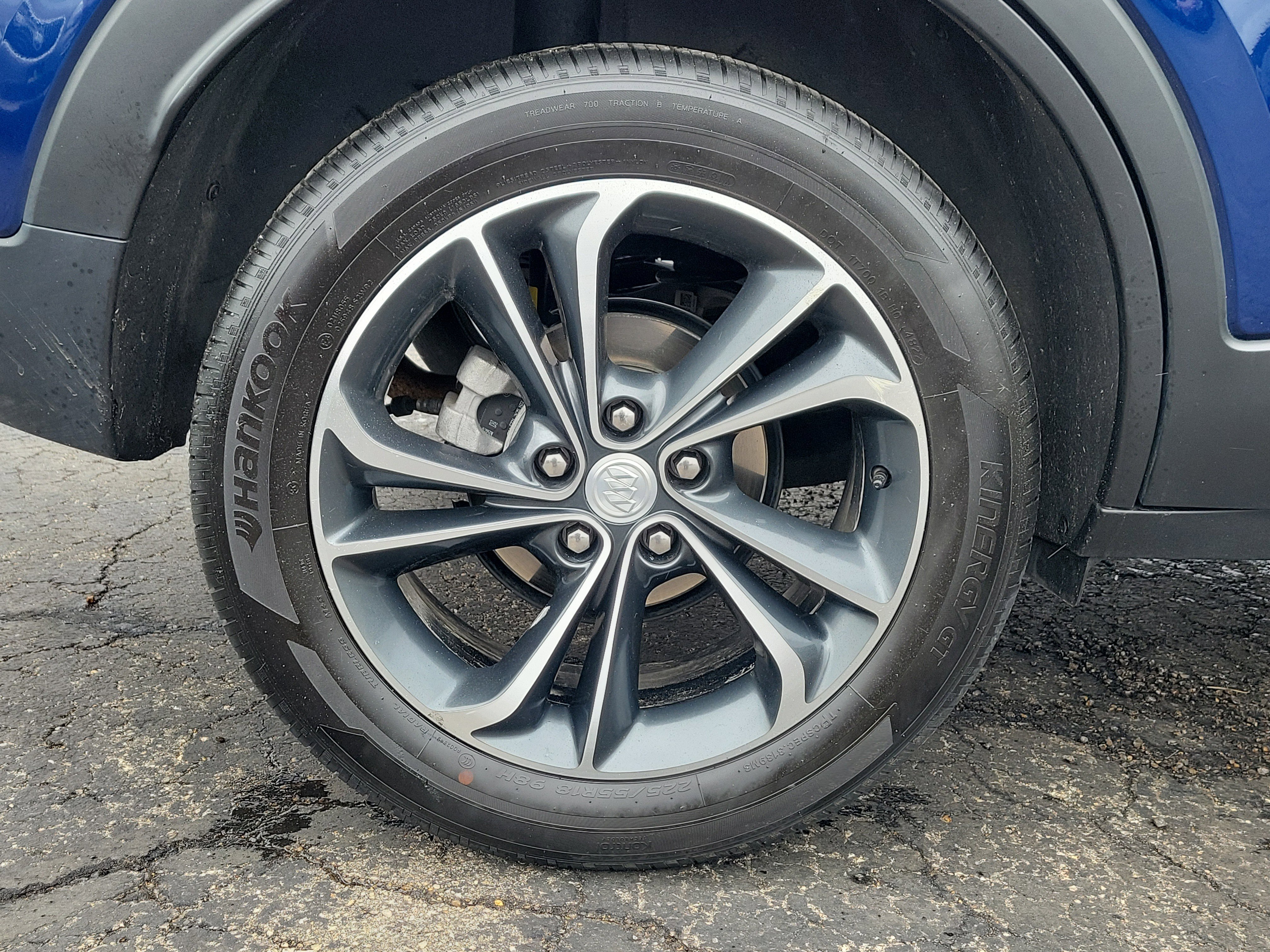 Used 2023 Buick Encore GX Select image 5