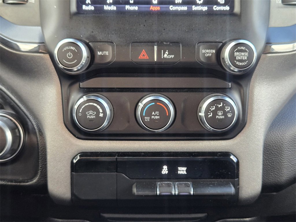 Used 2021 RAM 1500 Big Horn w/ Built-to-serve Edition image 18