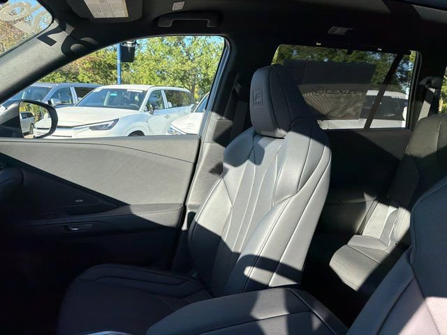 New 2026 Lexus TX 350 AWD image 23
