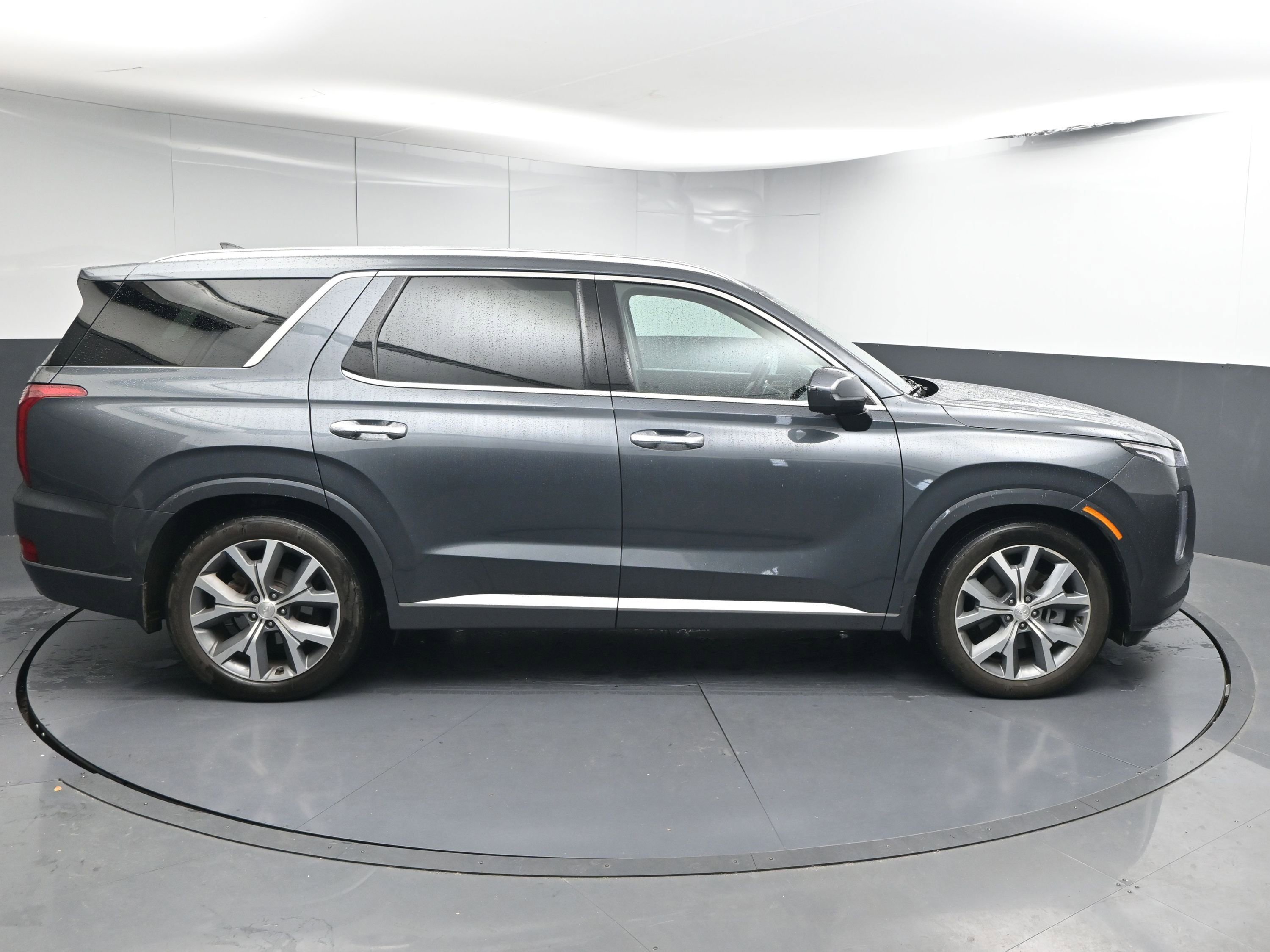 Used 2021 Hyundai Palisade Limited image 9