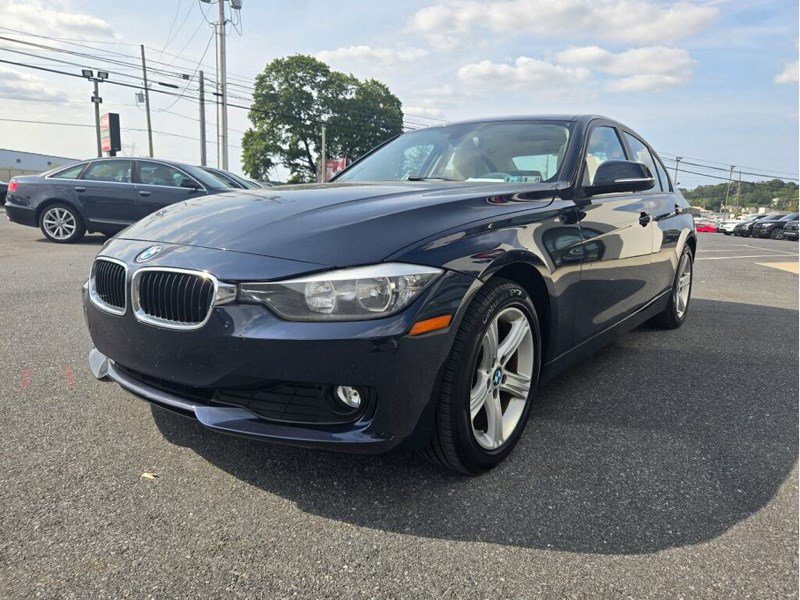 Used 2014 BMW 320i xDrive Sedan image 7
