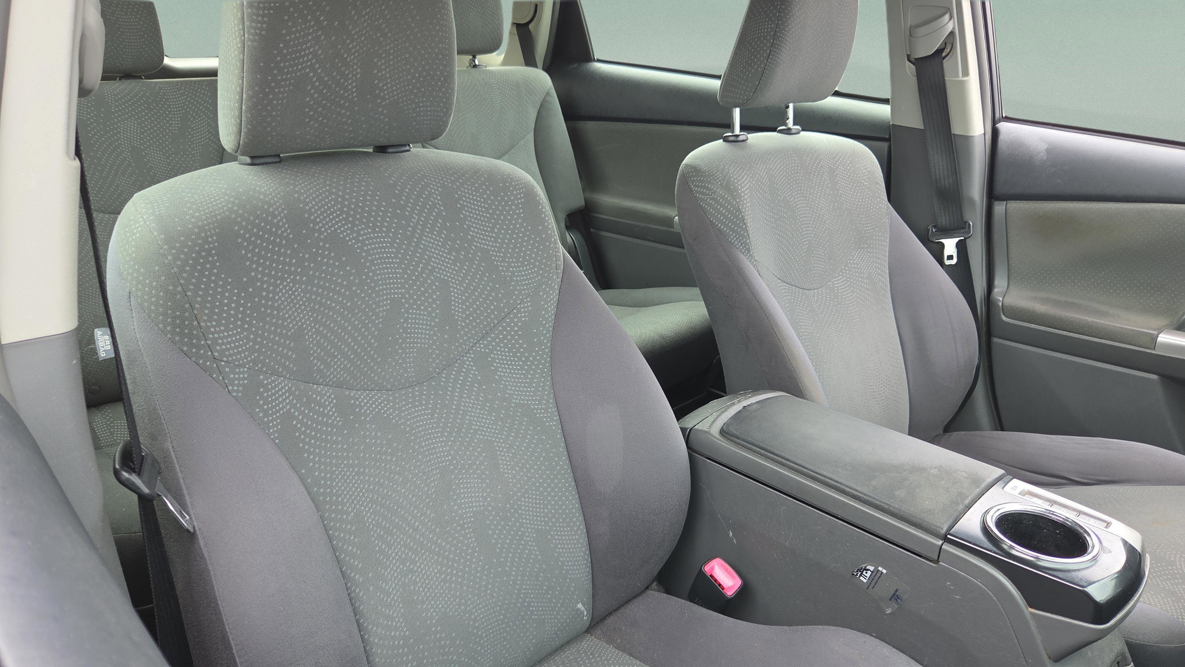 Used 2014 Toyota Prius V Three image 14