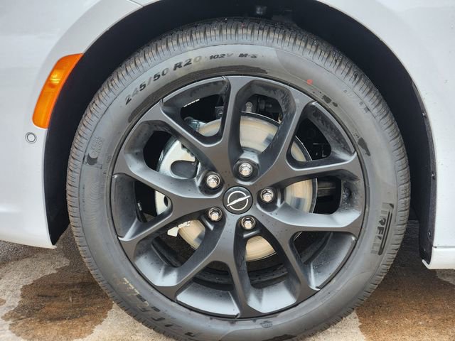New 2026 Chrysler Pacifica Limited FWD image 7