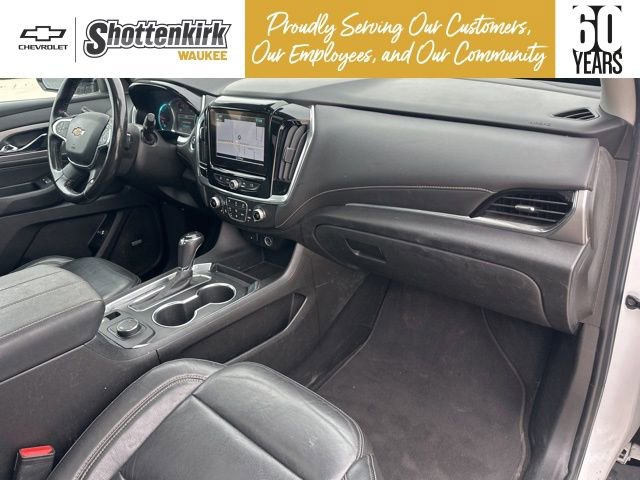 Used 2019 Chevrolet Traverse LT w/ LT Premium Package image 13