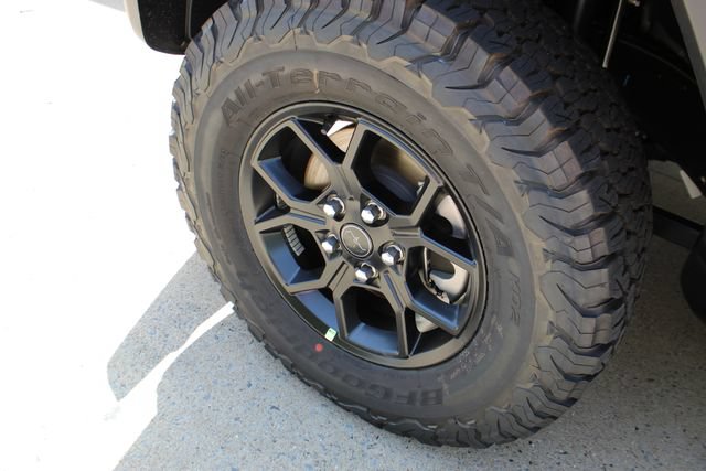 New 2026 Jeep Wrangler Unlimited Sport AWD/4WD image 3