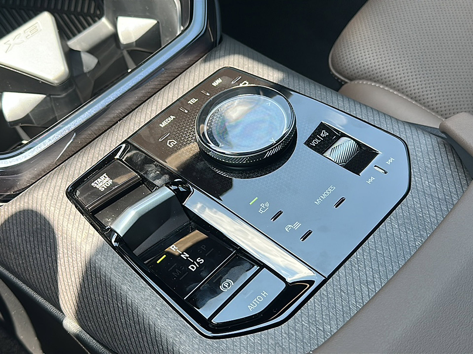 New 2026 BMW X3 xDrive30 w/ Premium Package image 24