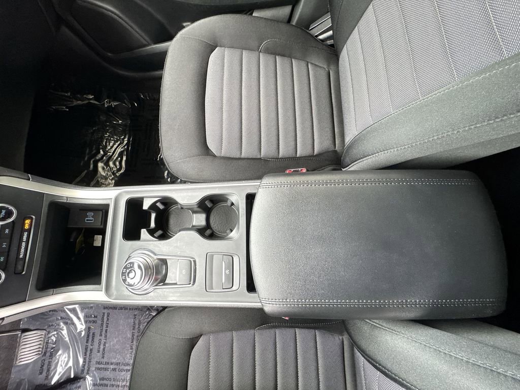 Used 2022 Ford Edge SE w/ Black Appearance Package image 22