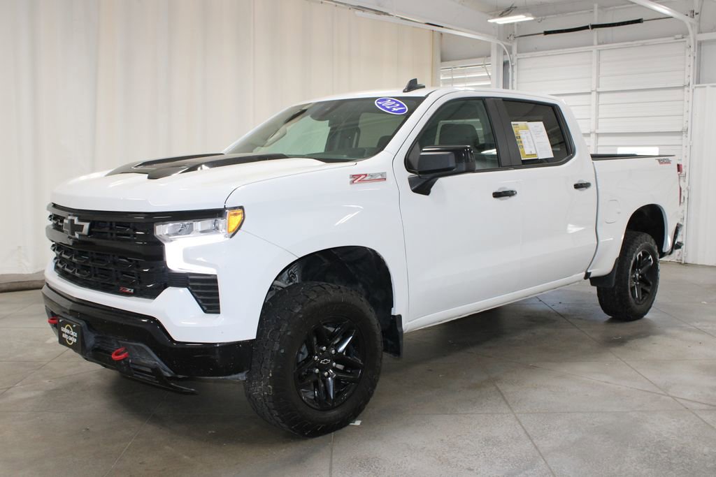 Used 2024 Chevrolet Silverado 1500 LT Trail Boss w/ Protection Package AWD/4WD image 6