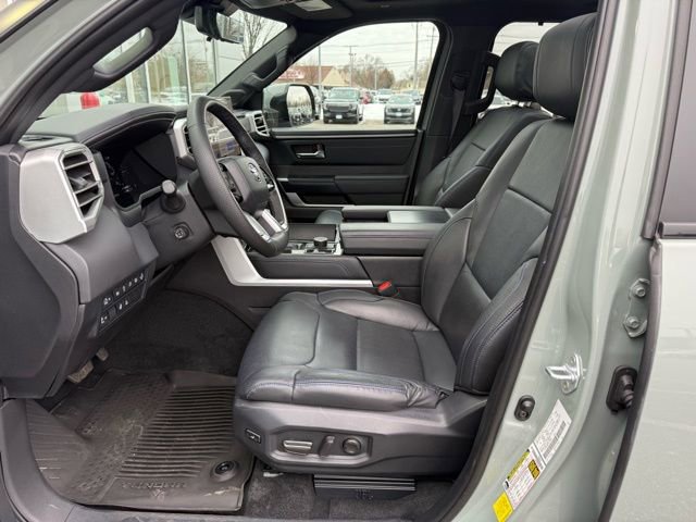 Used 2024 Toyota Tundra Platinum image 18