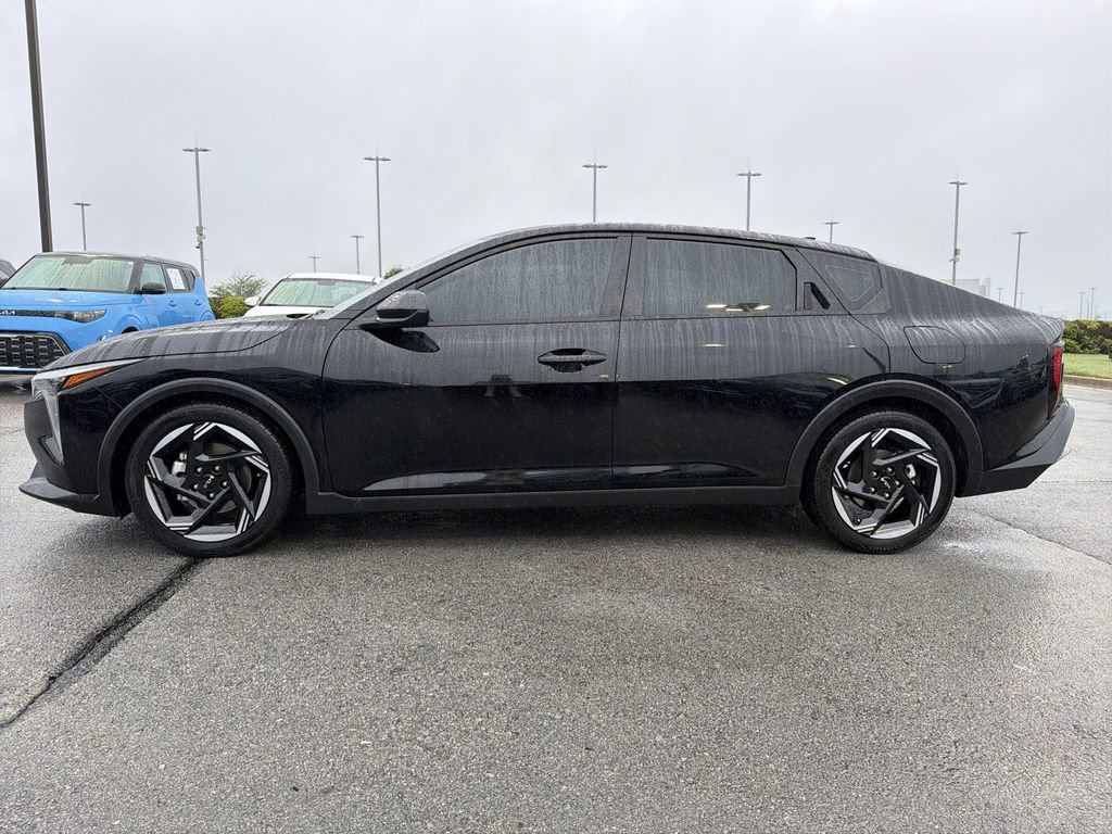 Used 2025 Kia K4 EX FWD image 2