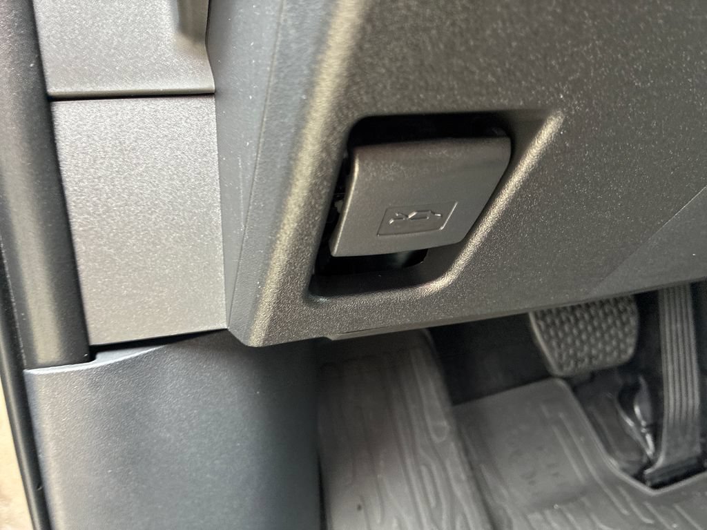 New 2026 Toyota bZ Woodland AWD/4WD image 39