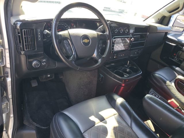 Used 2022 Chevrolet Express 2500 Extended w/ Enhanced Convenience Package image 6