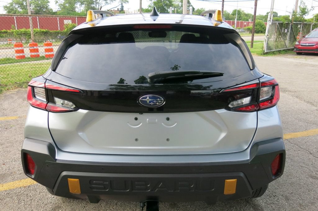 Used 2025 Subaru Crosstrek 2.5i Wilderness w/ Crosstrek Mirror Package AWD/4WD image 8