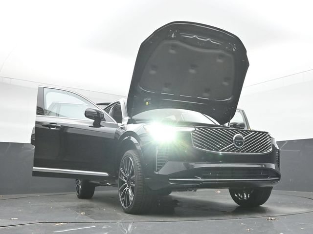 New 2026 Volvo XC90 B6 Plus w/ Protection Package Premier AWD/4WD image 56