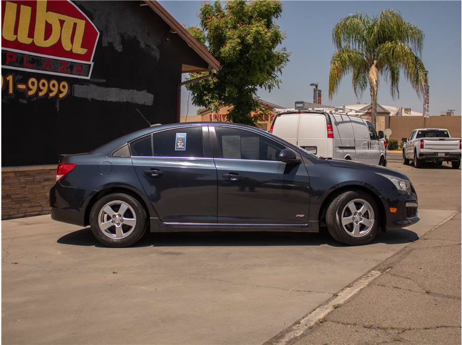 Used 2016 Chevrolet Cruze LT FWD image 7