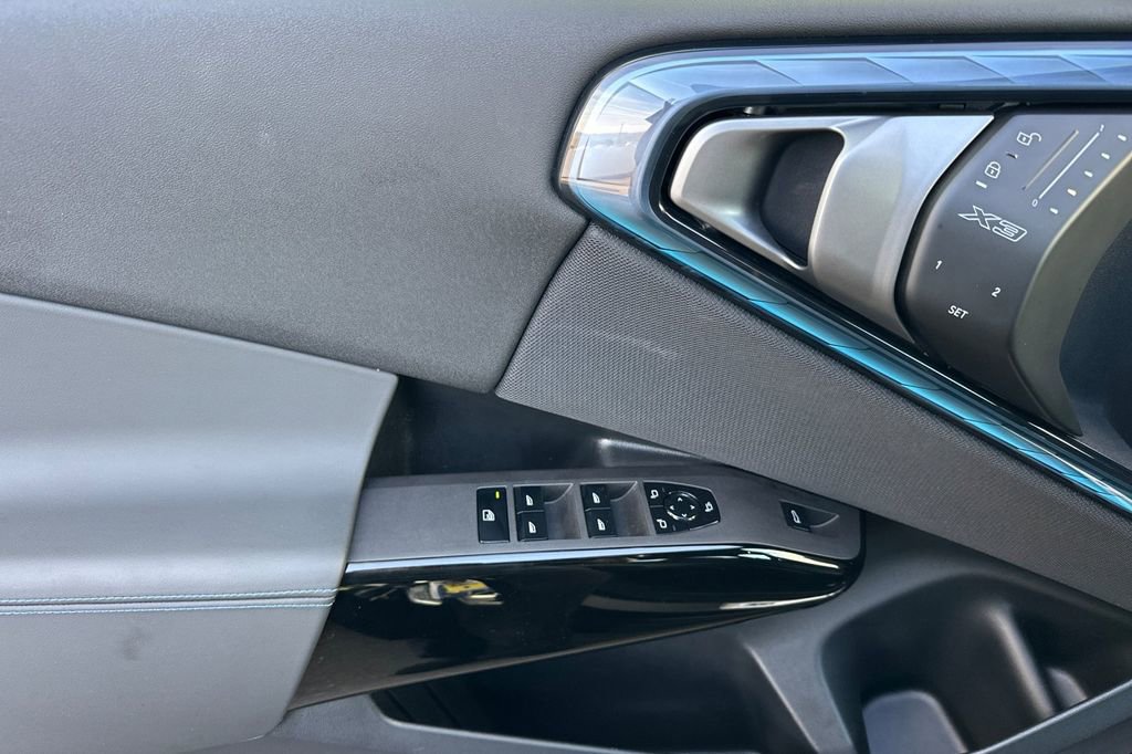 Used 2026 BMW X3 M50 w/ Premium Package image 10