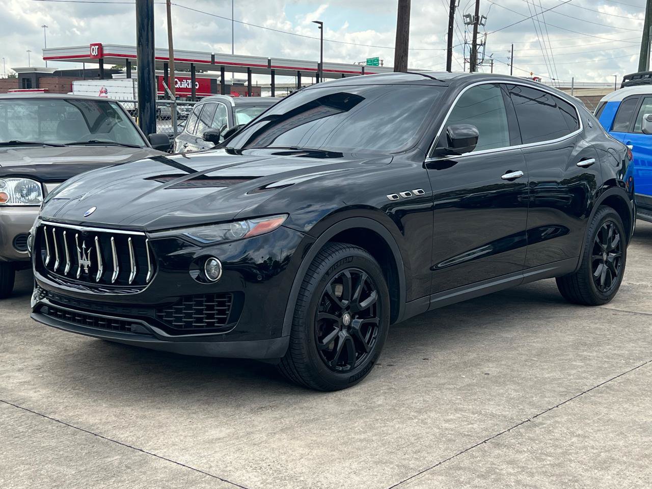 Used 2018 Maserati Levante AWD/4WD image 88