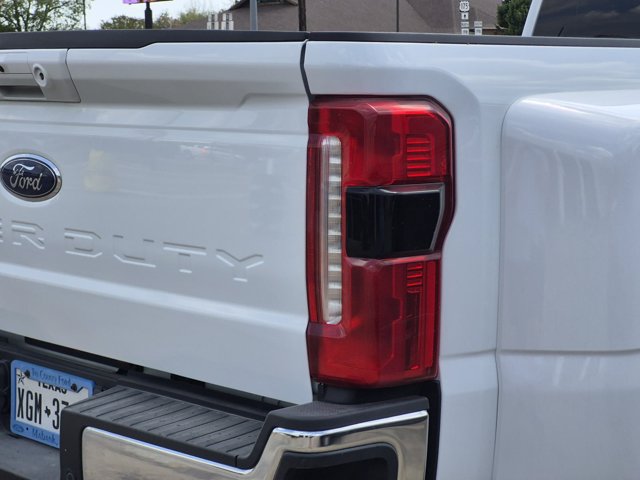 Used 2025 Ford F450 Lariat w/ Lariat Ultimate Package AWD/4WD image 10