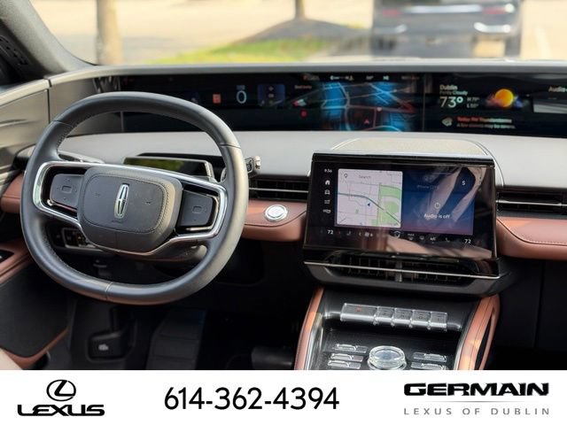 Used 2026 Lincoln Nautilus Reserve AWD/4WD image 19