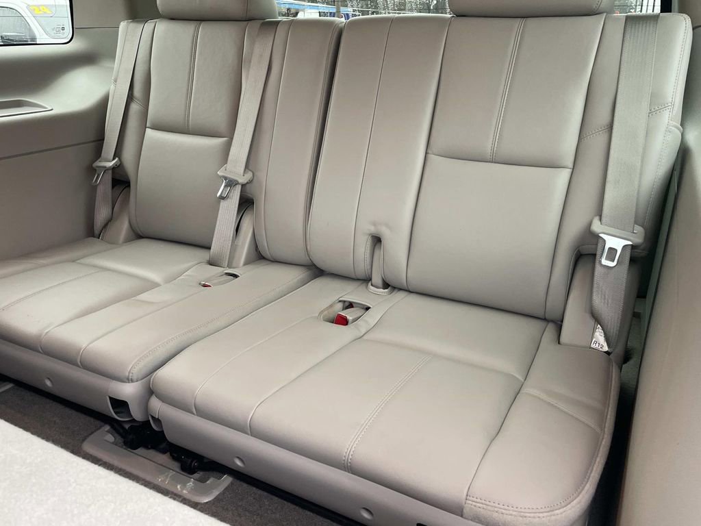 Used 2013 Chevrolet Tahoe LT w/ Luxury Package image 13