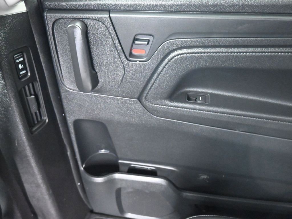 Used 2024 Honda Odyssey EX-L image 38