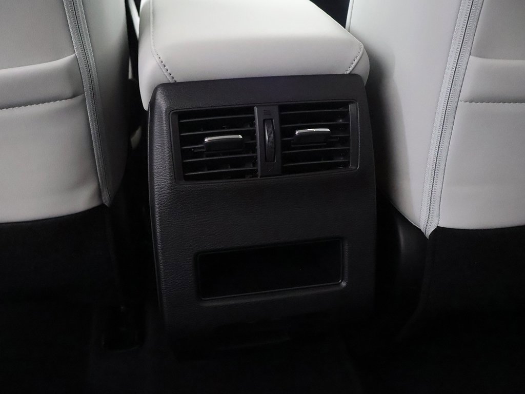 New 2026 Mitsubishi Outlander SE image 47