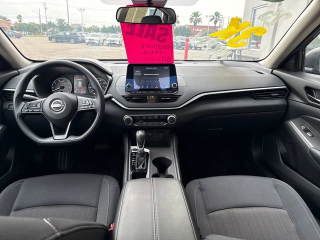Certified 2025 Nissan Altima 2.5 S FWD image 12