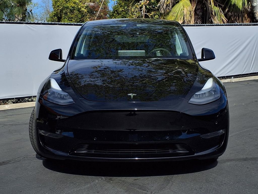 Used 2022 Tesla Model Y Performance image 2