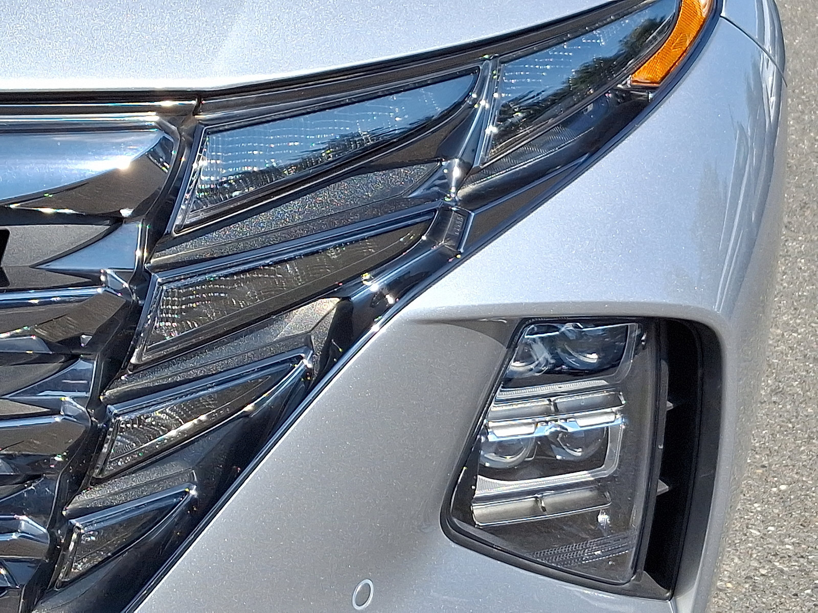 Certified 2024 Hyundai Tucson Limited FWD image 10