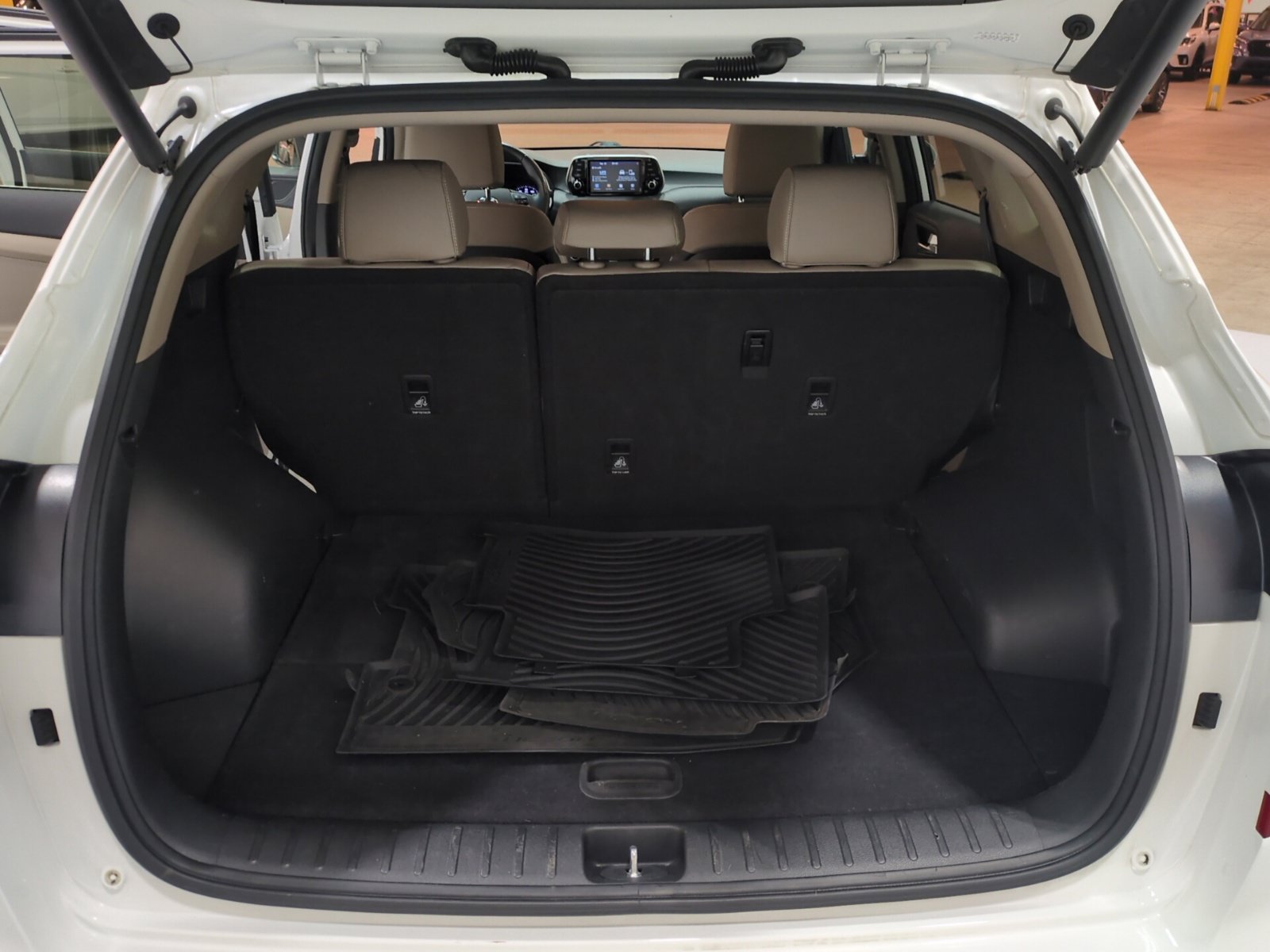 Used 2020 Hyundai Tucson Limited AWD/4WD image 13