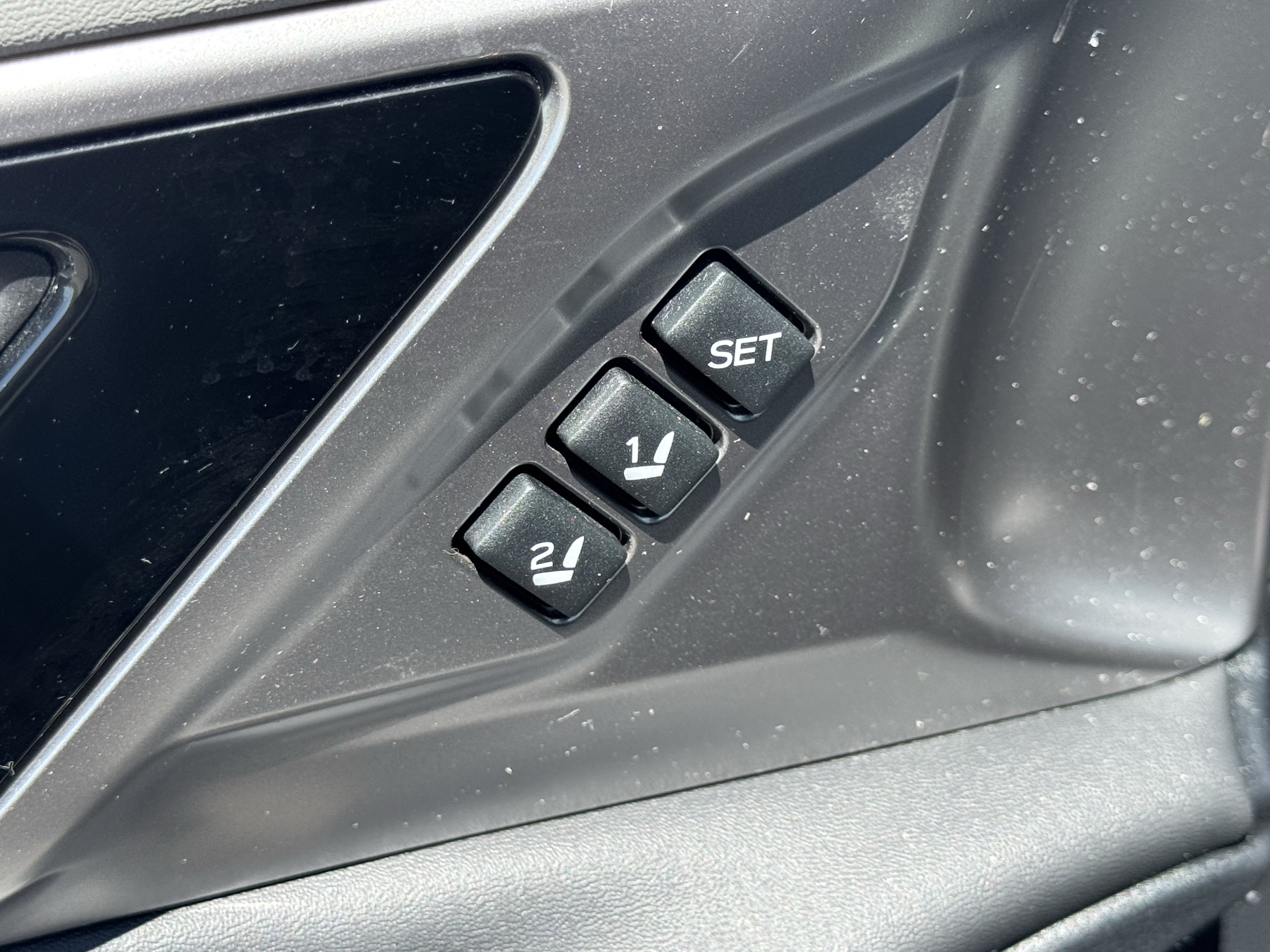 Used 2022 Subaru Outback Limited AWD/4WD image 32