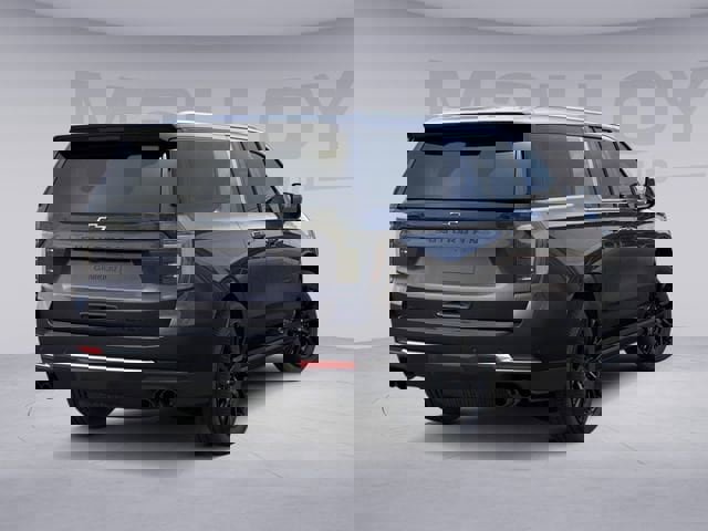 New 2026 Chevrolet Suburban Premier image 4