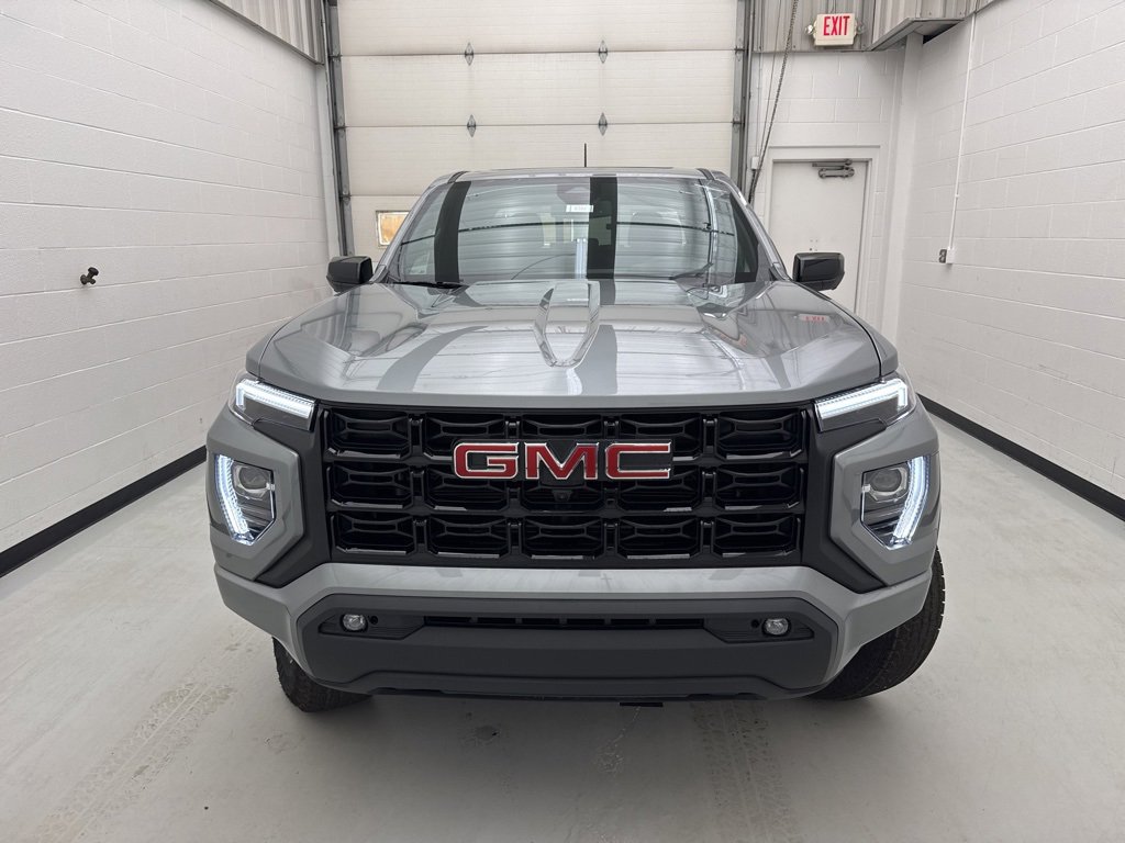 New 2025 GMC Canyon Elevation w/ Convenience Package image 2