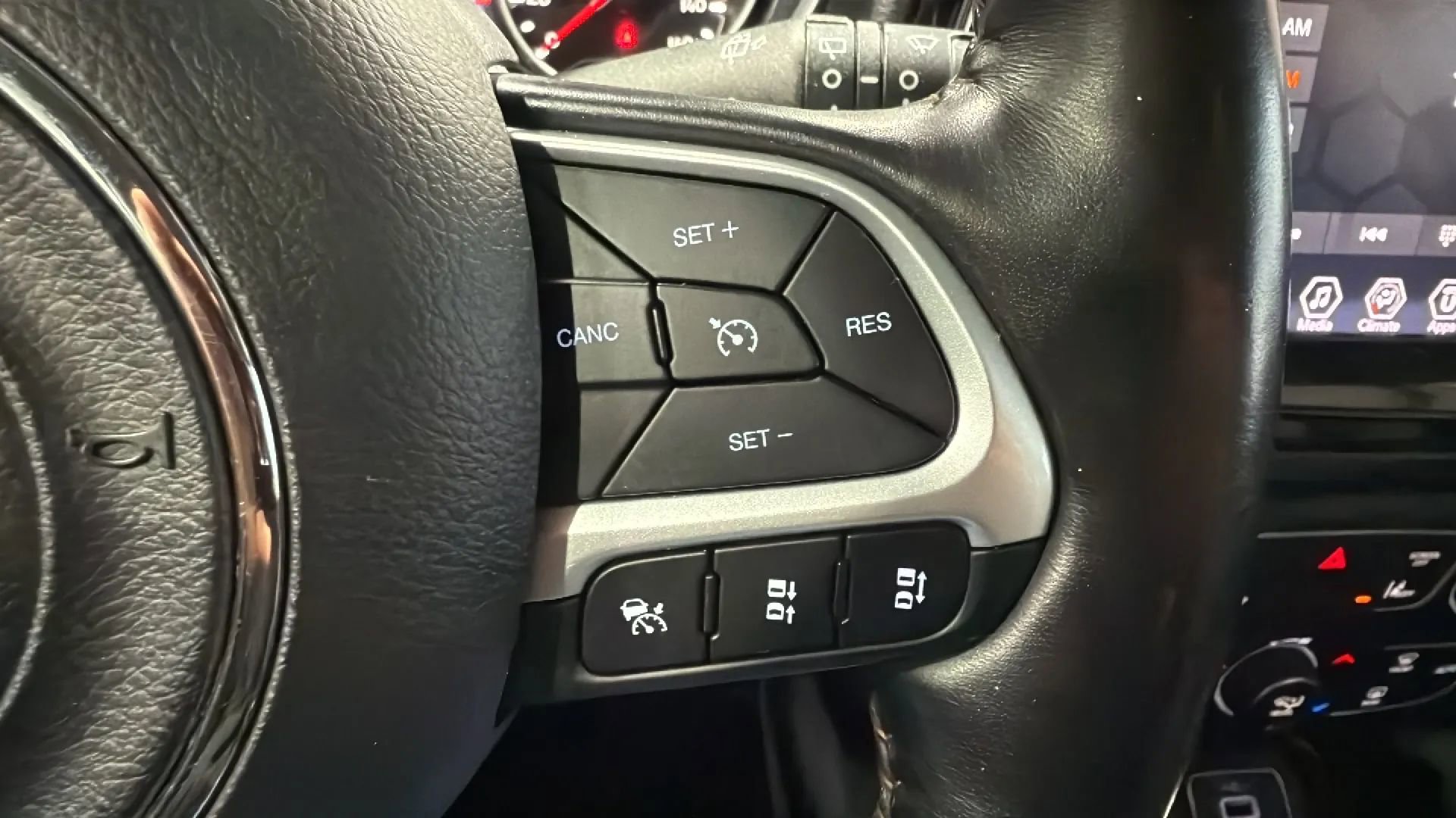 Used 2021 Jeep Compass Limited w/ Sun and Sound Group image 8