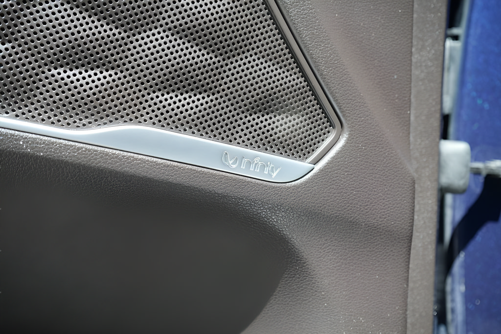 Used 2019 Hyundai Santa Fe AWD image 25