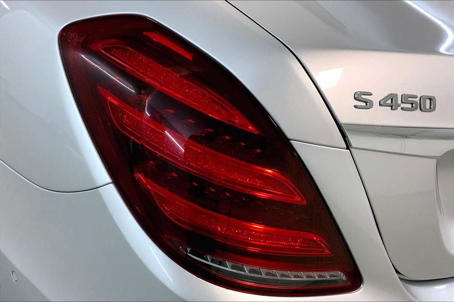 Used 2019 Mercedes-Benz S 450 4MATIC Sedan image 28
