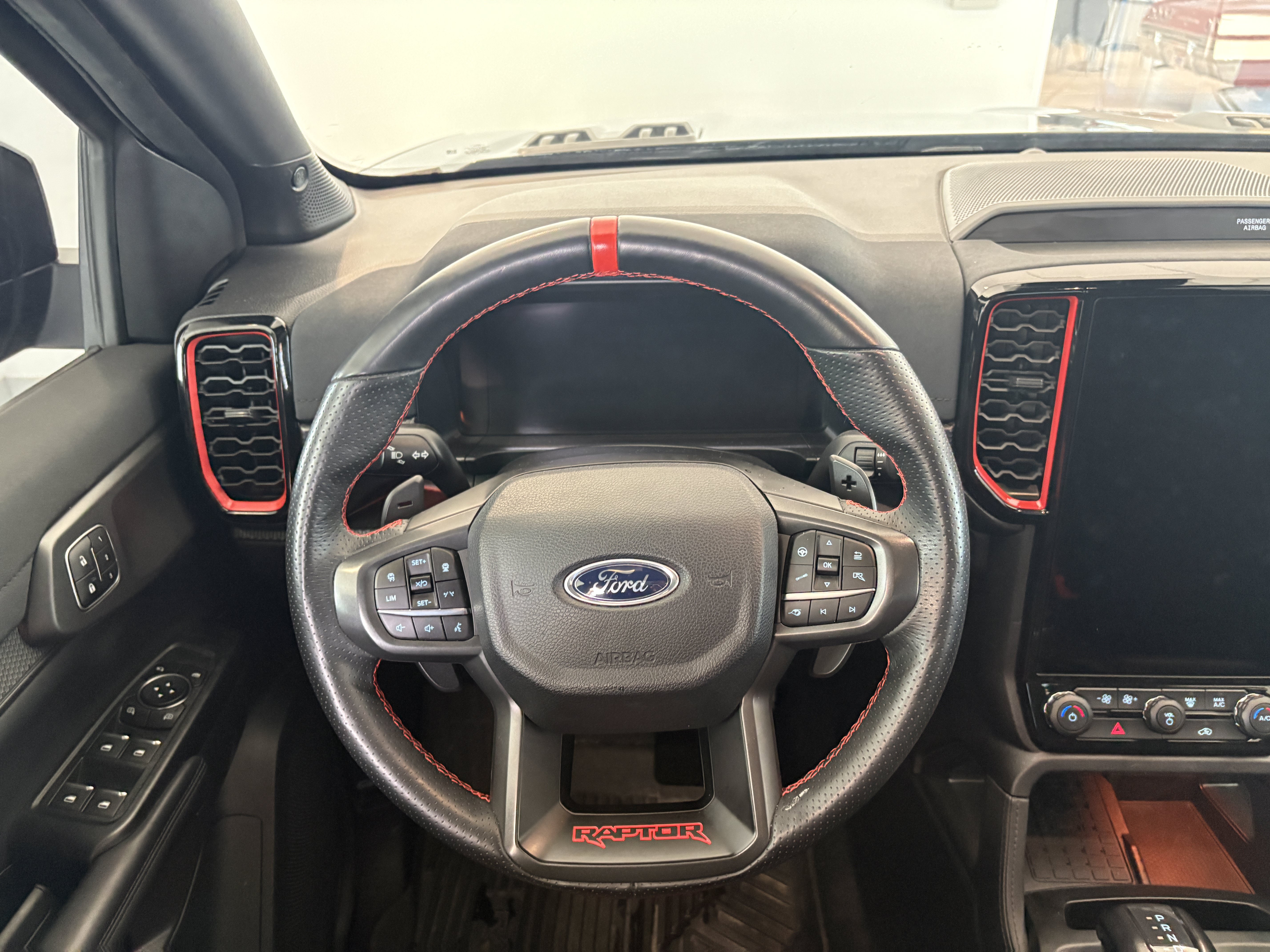 Used 2024 Ford Ranger Raptor AWD/4WD image 13