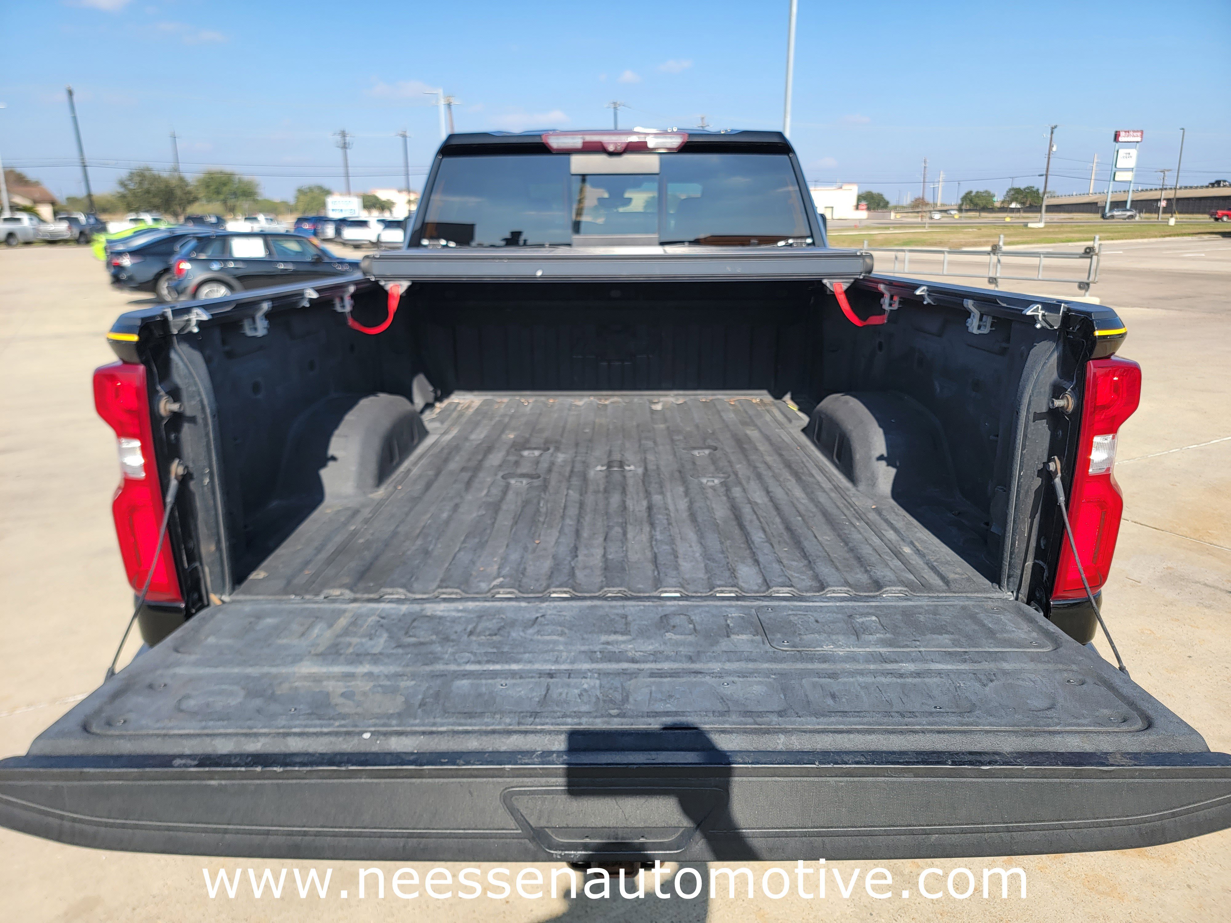Used 2021 Chevrolet Silverado 2500 LTZ w/ Carhartt Edition image 39