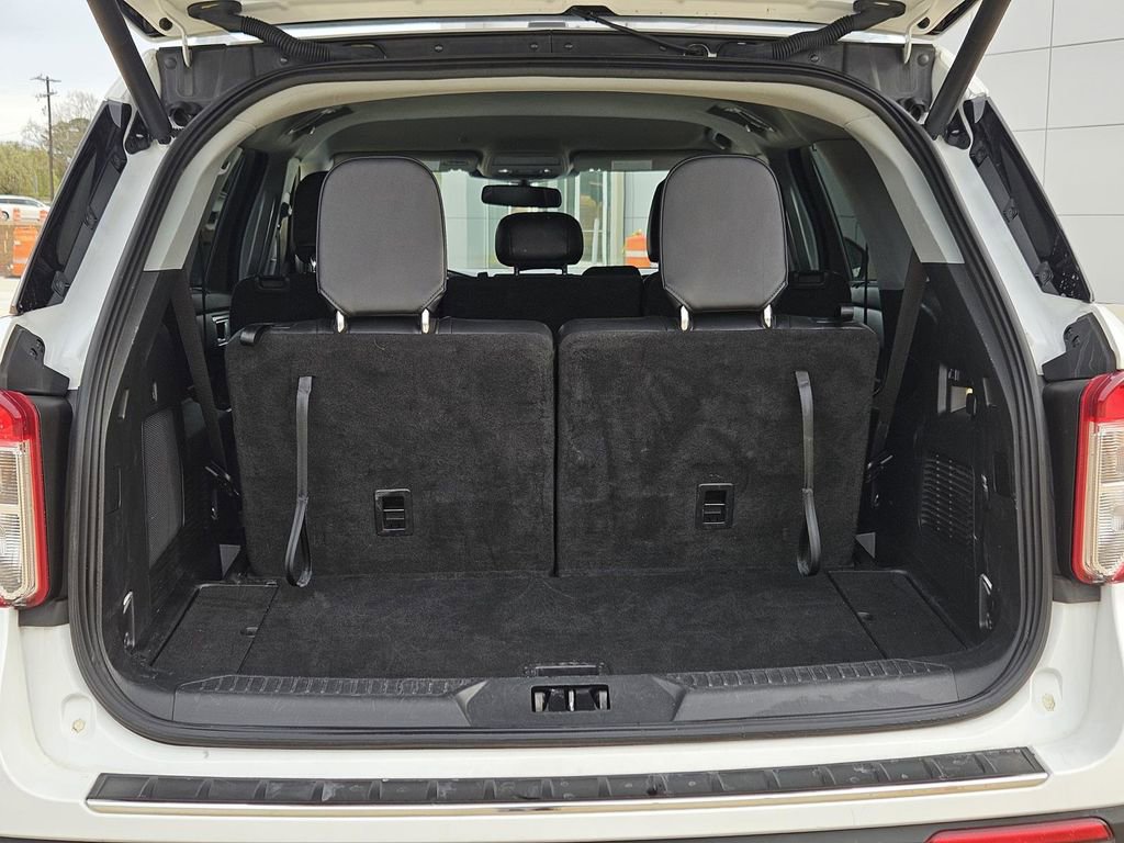 Used 2023 Ford Explorer Limited image 43