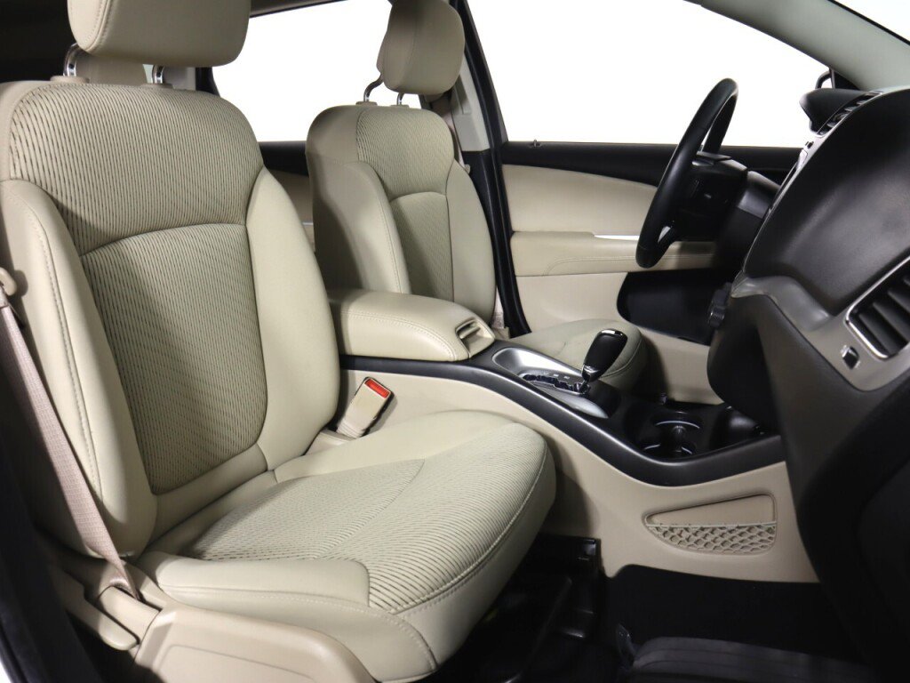 Used 2014 Dodge Journey SXT AWD/4WD image 35