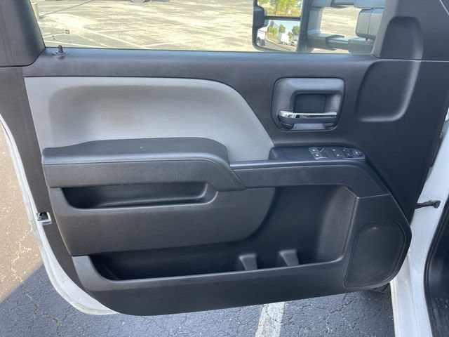 Used 2018 Chevrolet Silverado 3500 W/T w/ WT Convenience Package RWD image 4