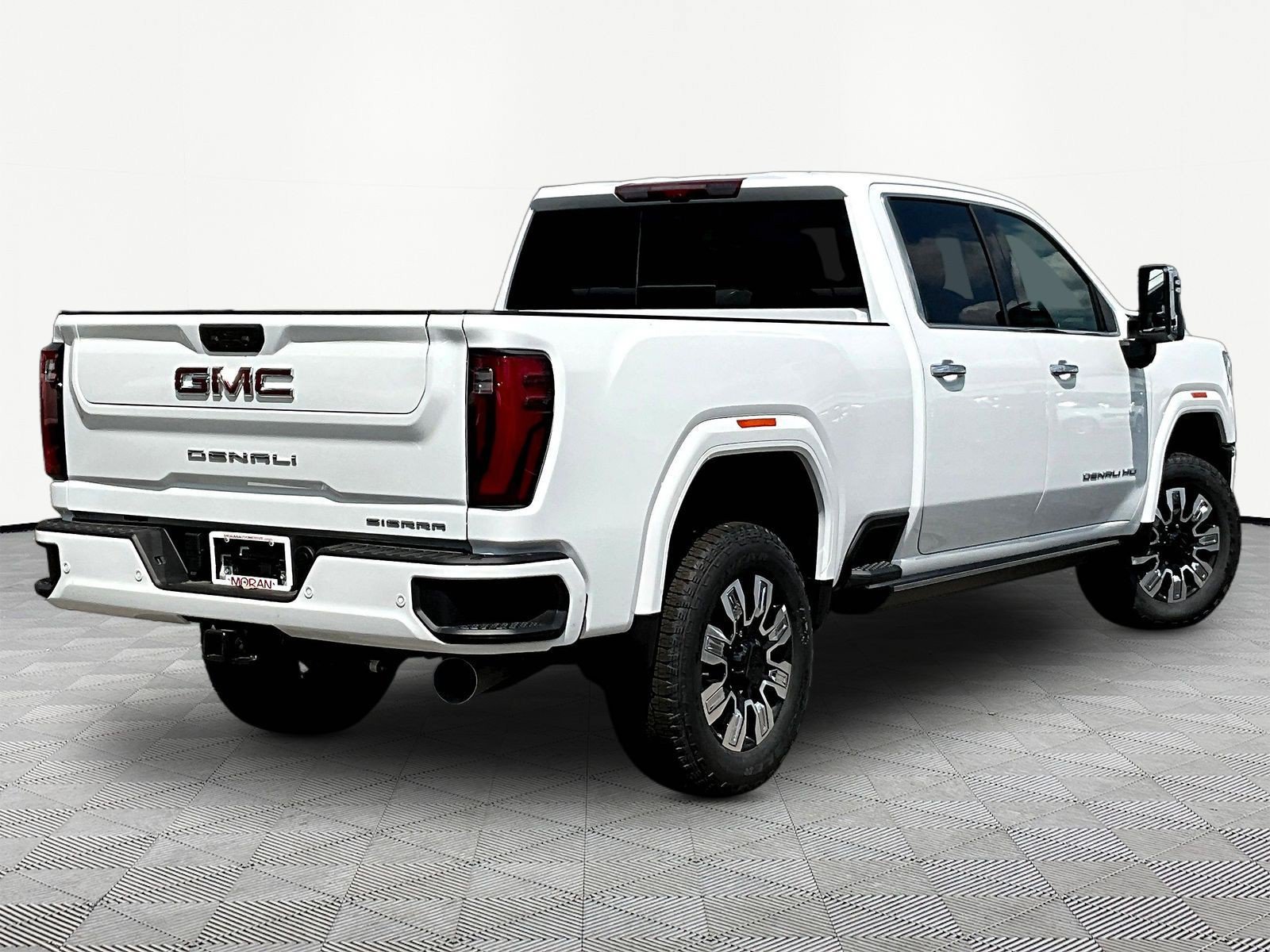 New 2026 GMC Sierra 2500 Denali w/ Denali Reserve Package AWD/4WD image 7