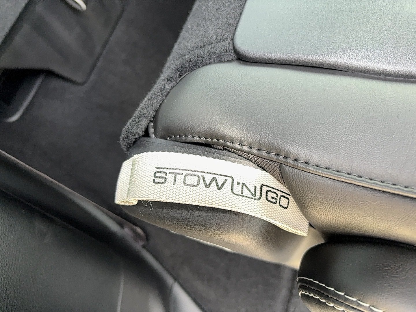 New 2027 Chrysler Pacifica LX FWD image 8