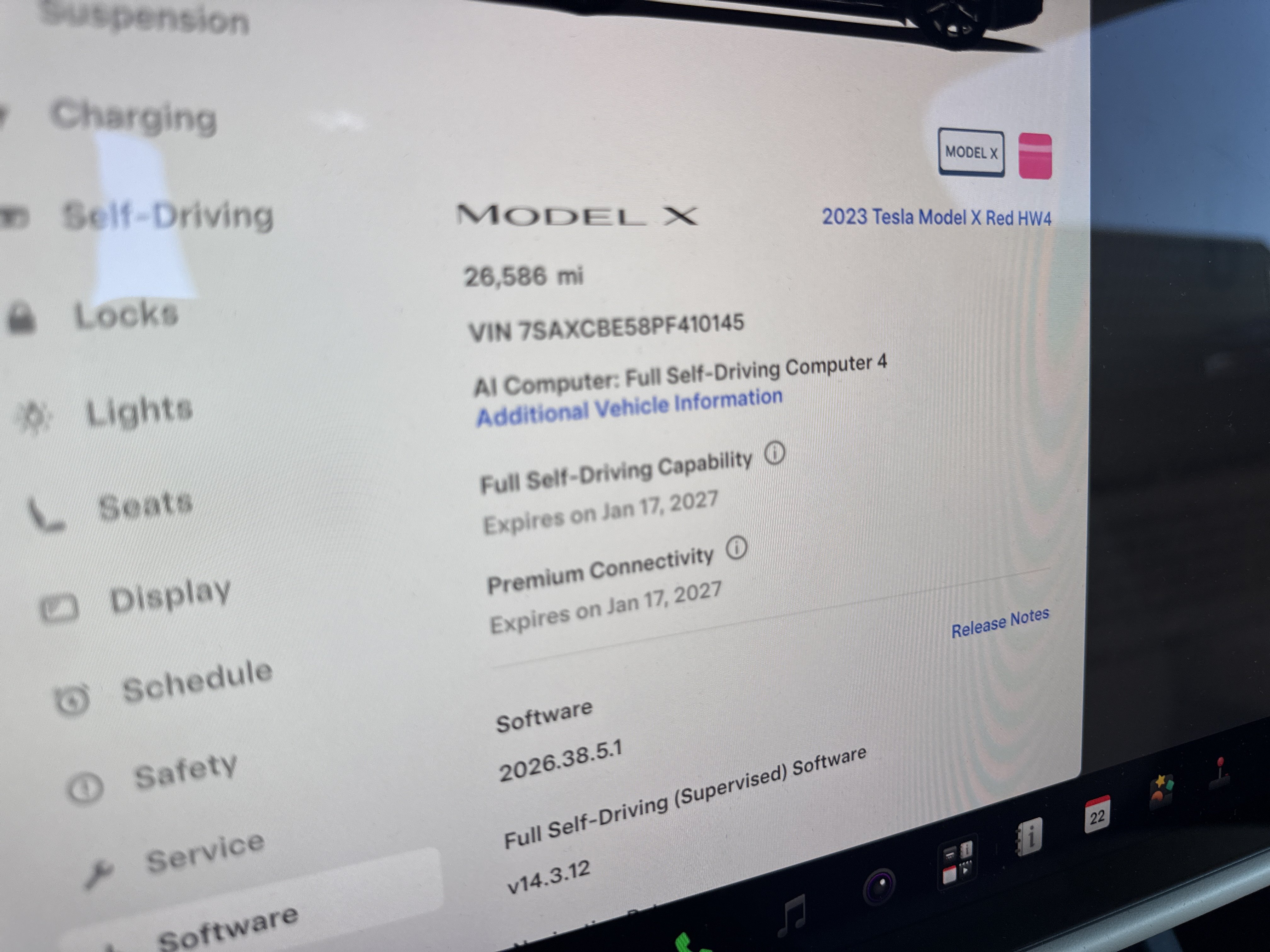 Used 2023 Tesla Model X AWD/4WD image 3