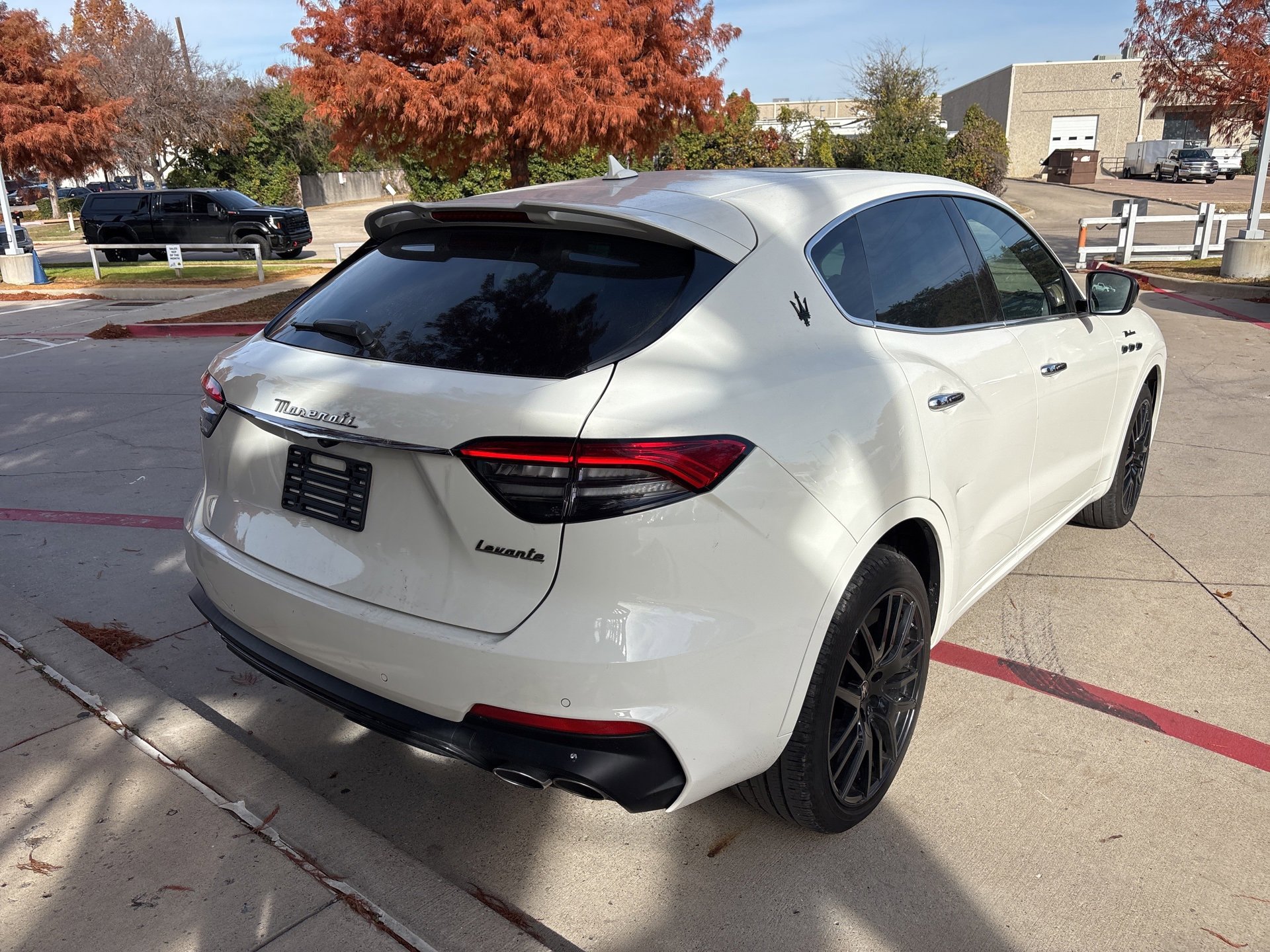 Used 2024 Maserati Levante Modena Ultima image 8