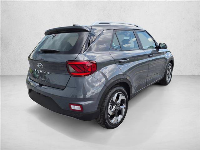 New 2026 Hyundai Venue SEL FWD image 4