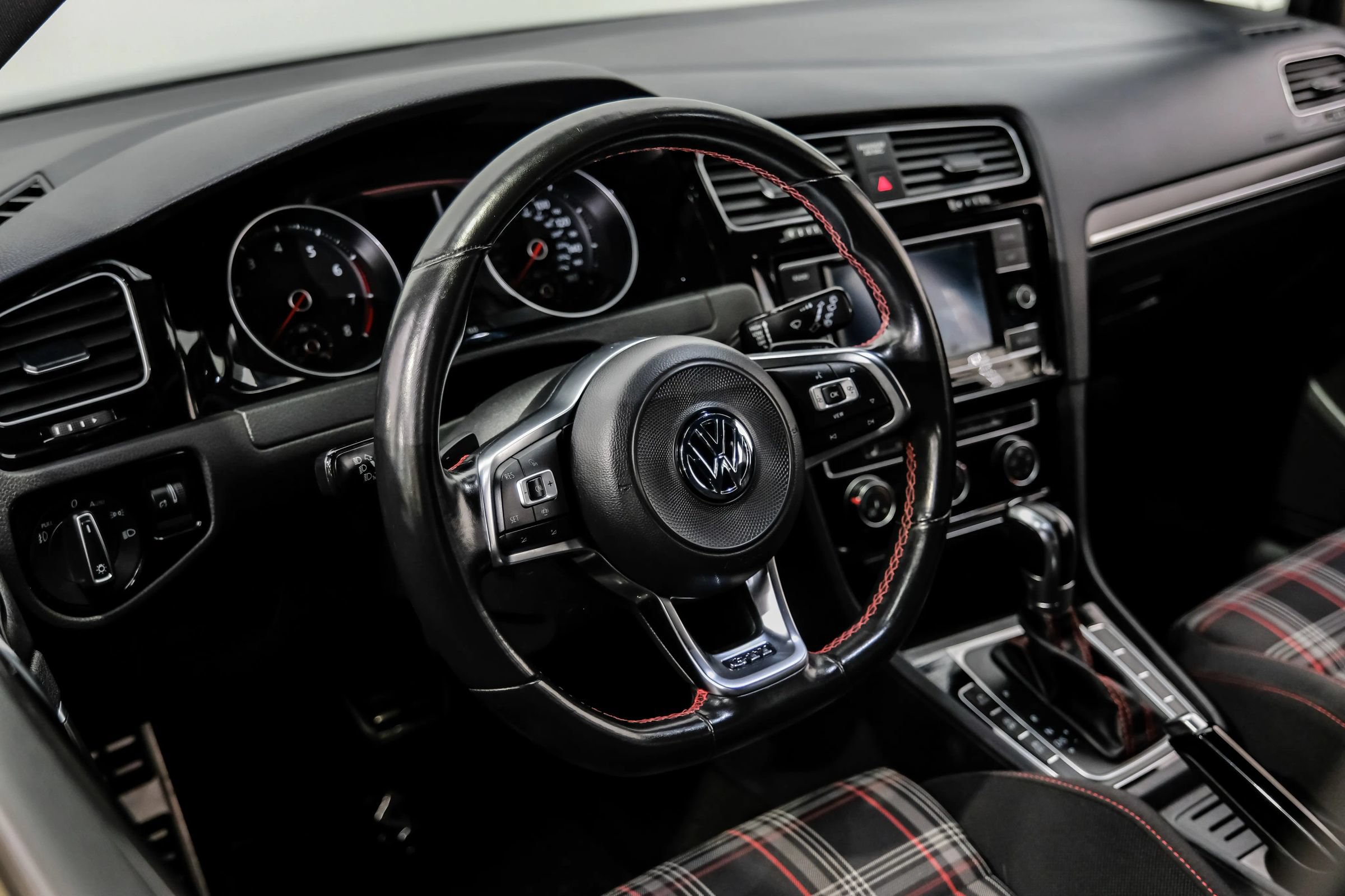 Used 2019 Volkswagen GTI S w/ Driver Assistance Package FWD image 23